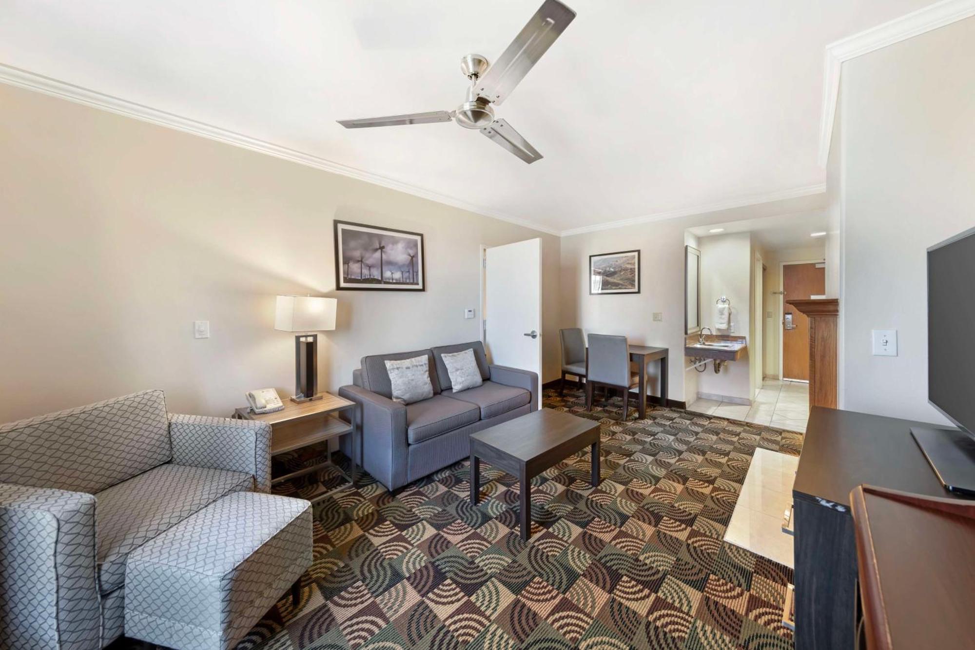 Best Western Plus Country Park Hotel Tehachapi Ngoại thất bức ảnh
