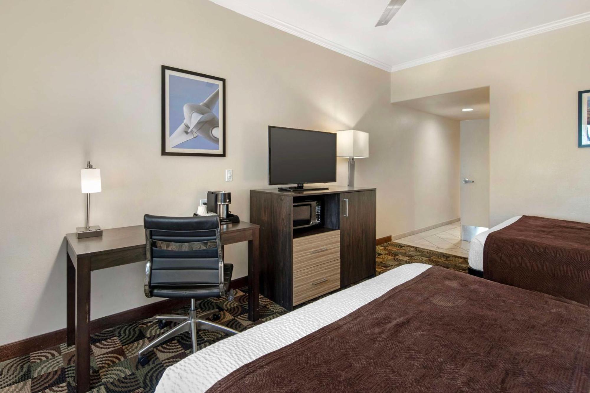 Best Western Plus Country Park Hotel Tehachapi Ngoại thất bức ảnh